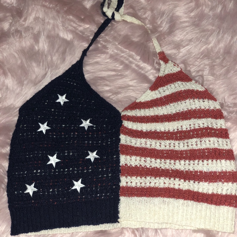 A.E 4th crop top